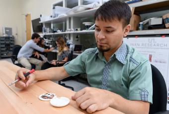 CardioTag, a device developed in Omer Inan’s lab, is now FDA-cleared and on the path to market through Cardiosense. Georgia Tech supported the technology’s transition from research to real-world application.